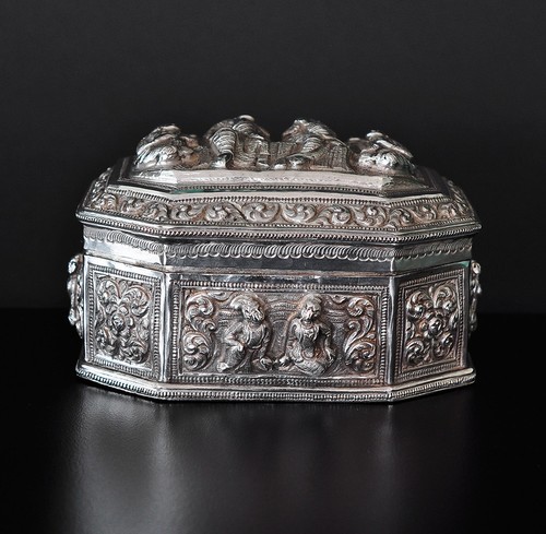 Betel box with - from, the