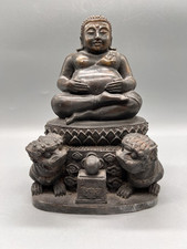 Antiker thailändischer Buddha