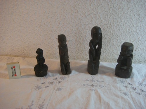 Uralte antike holzfiguren - antike,