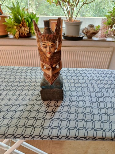 Antike holzfigur aus siam - antike,
